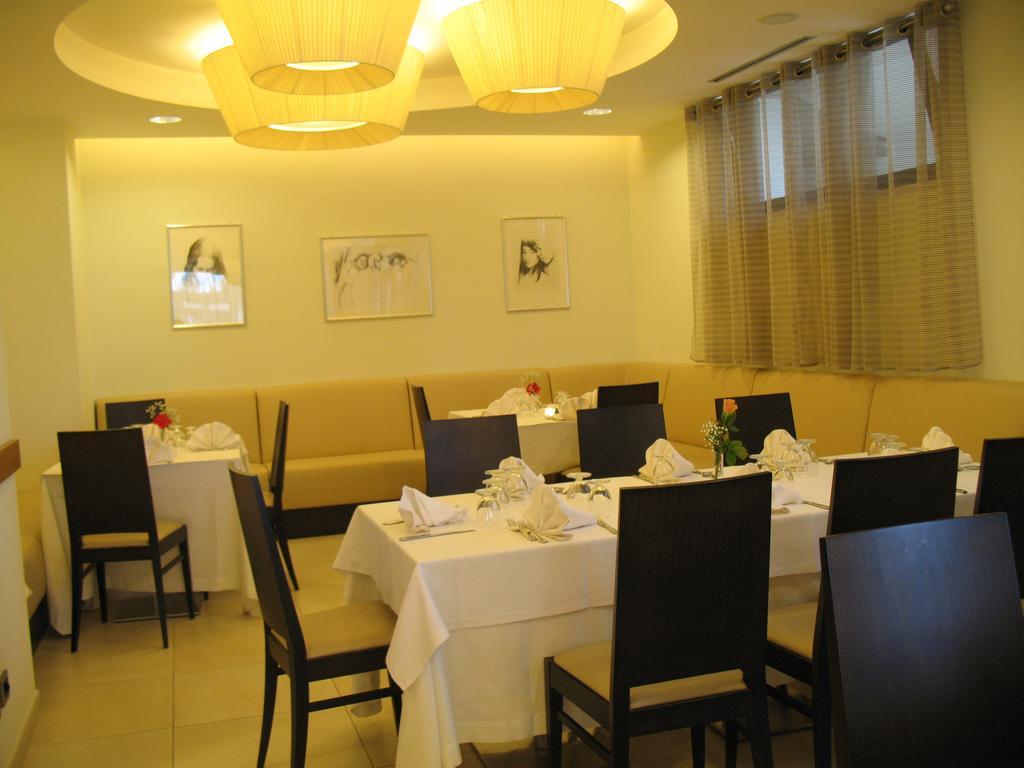Hotel Vittoria San Giovanni Rotondo Esterno foto