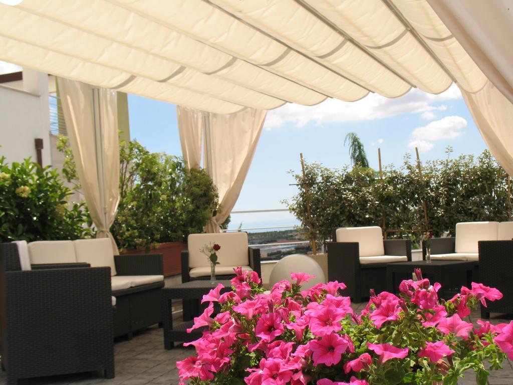 Hotel Vittoria San Giovanni Rotondo Esterno foto
