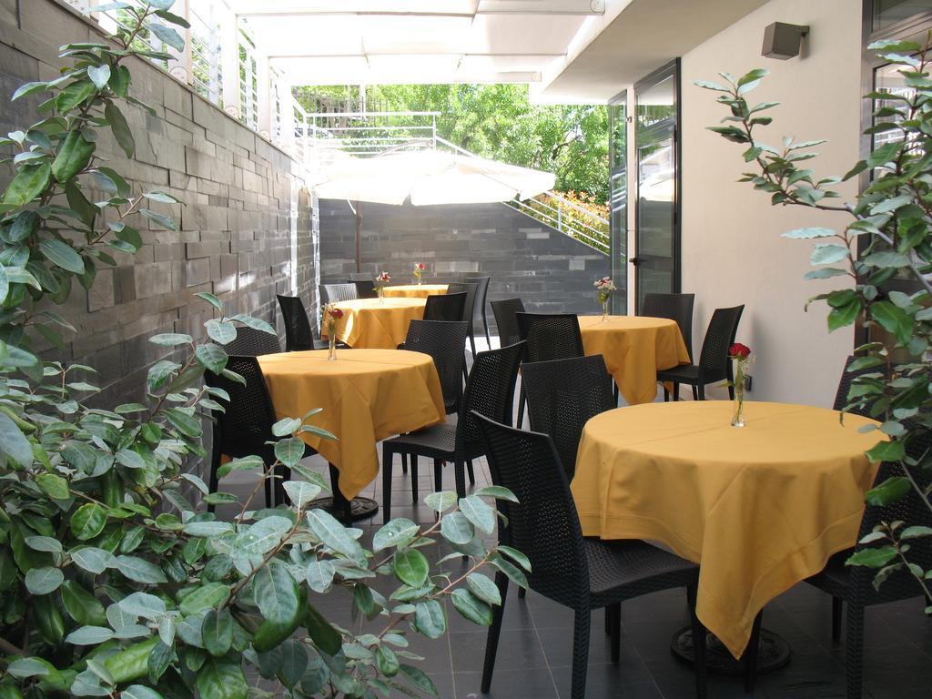 Hotel Vittoria San Giovanni Rotondo Esterno foto