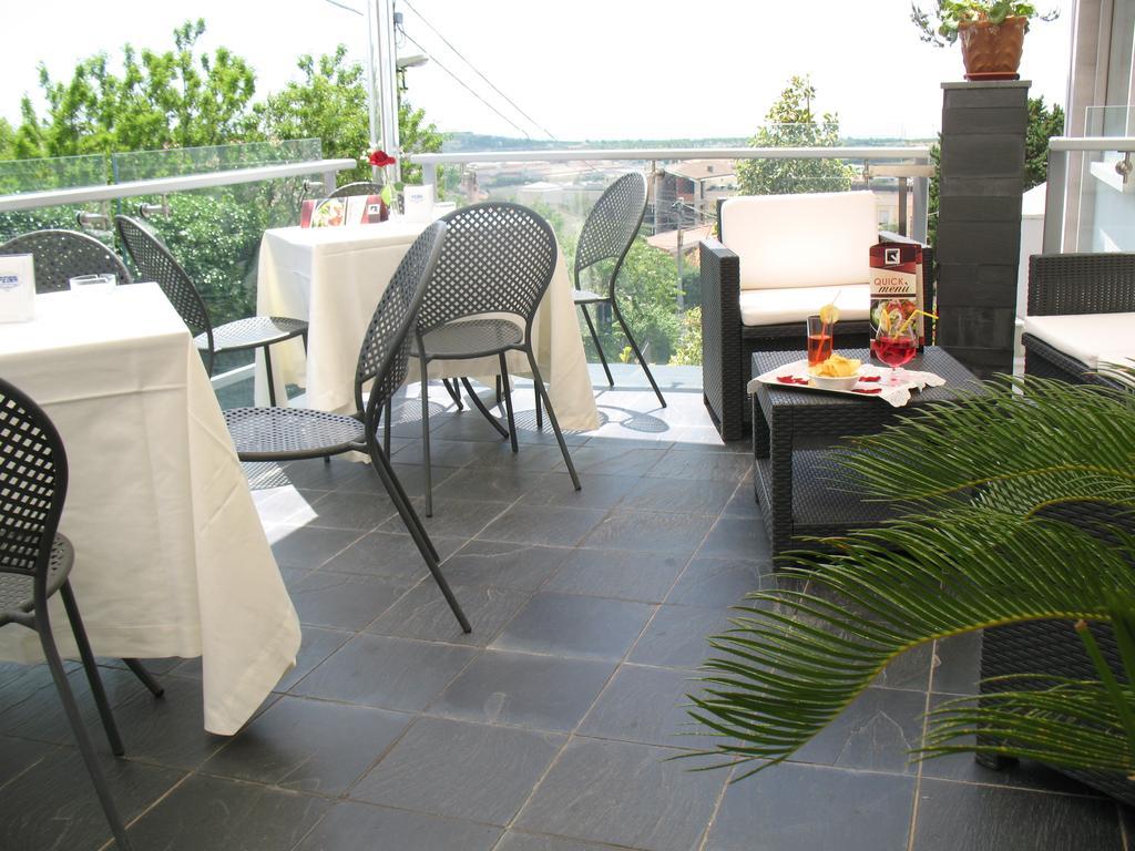 Hotel Vittoria San Giovanni Rotondo Esterno foto